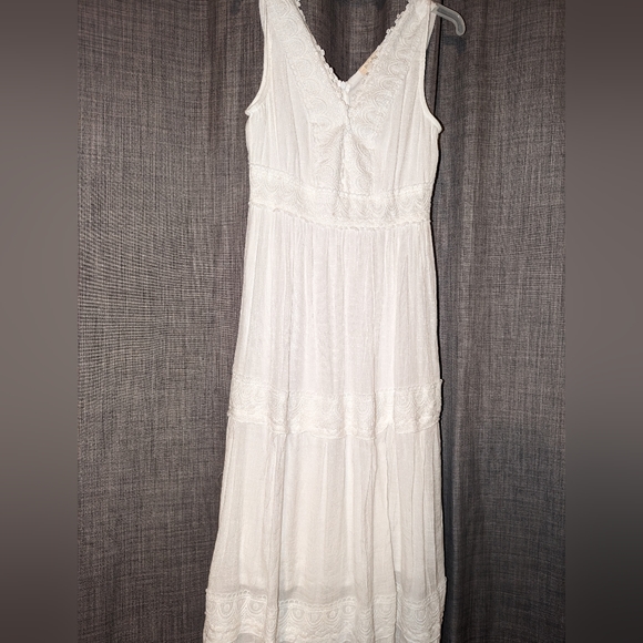 Rebellion White Maxi Dress Size S - Picture 3 of 4